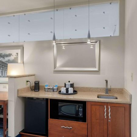 Hampton Inn & Suites Owensboro Downtown Waterfront Bagian luar foto