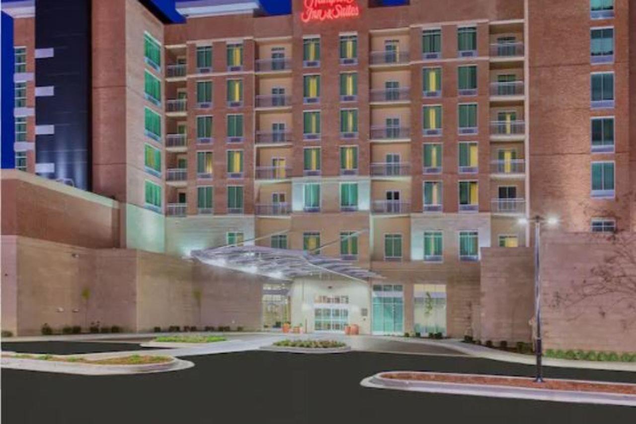 Hampton Inn & Suites Owensboro Downtown Waterfront Bagian luar foto