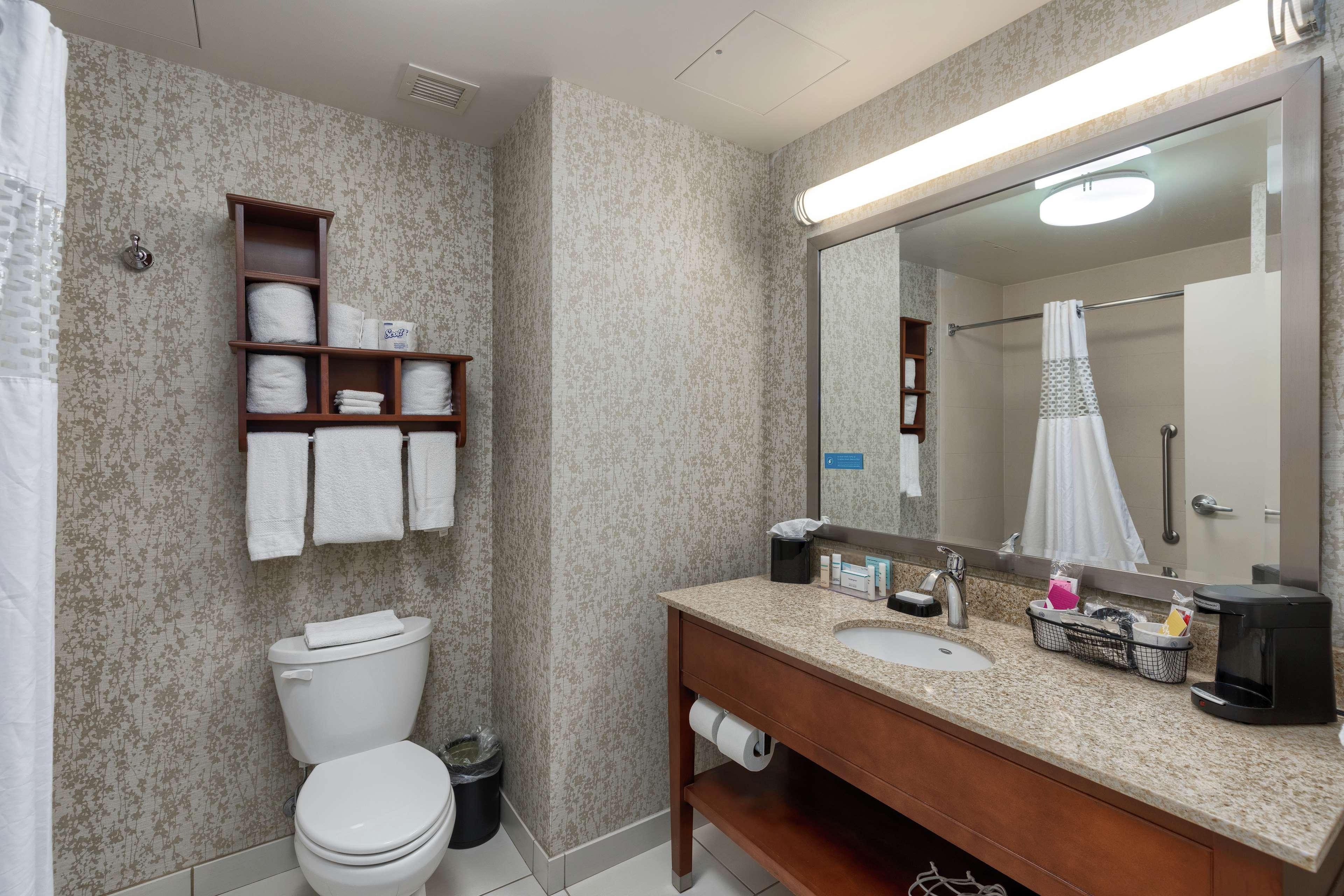 Hampton Inn & Suites Owensboro Downtown Waterfront Bagian luar foto