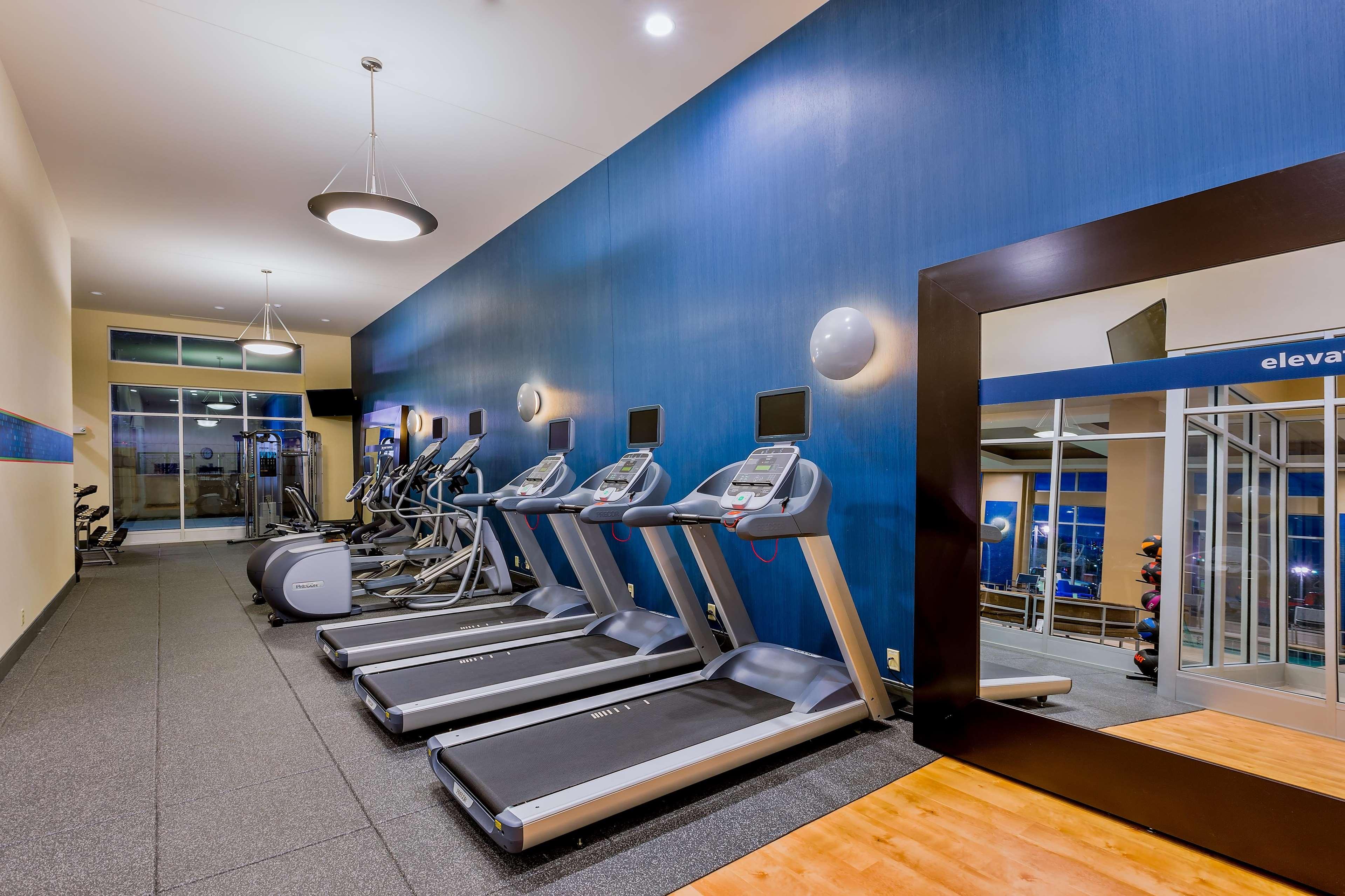 Hampton Inn & Suites Owensboro Downtown Waterfront Bagian luar foto