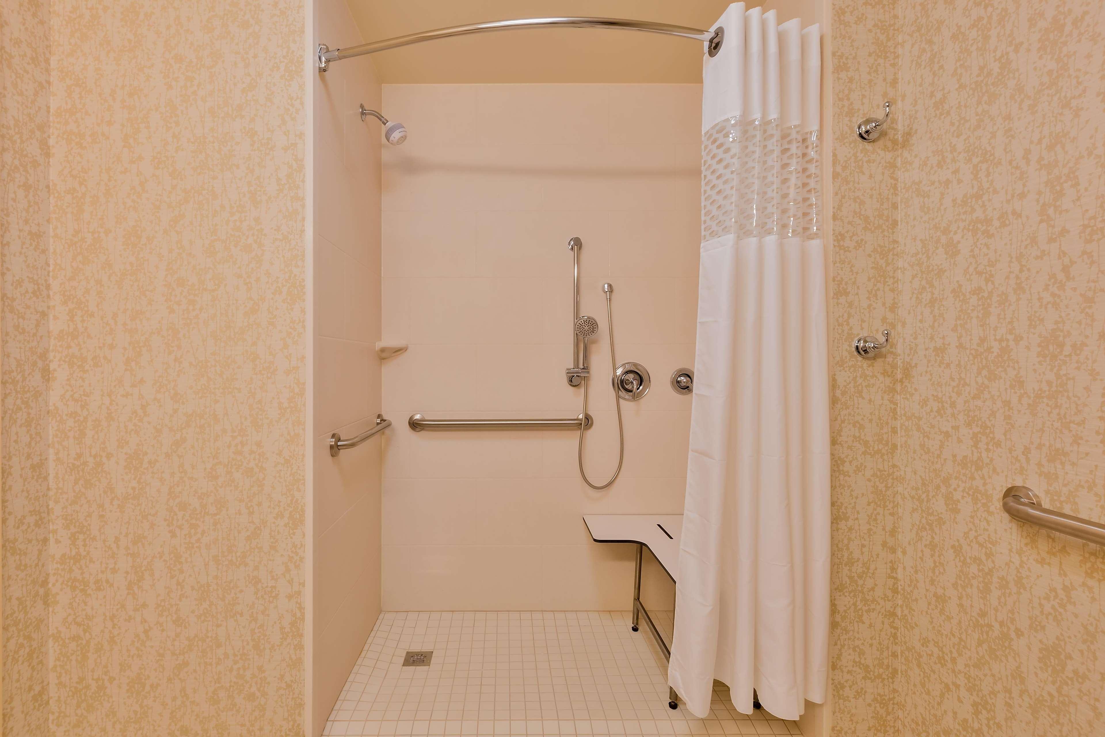 Hampton Inn & Suites Owensboro Downtown Waterfront Bagian luar foto