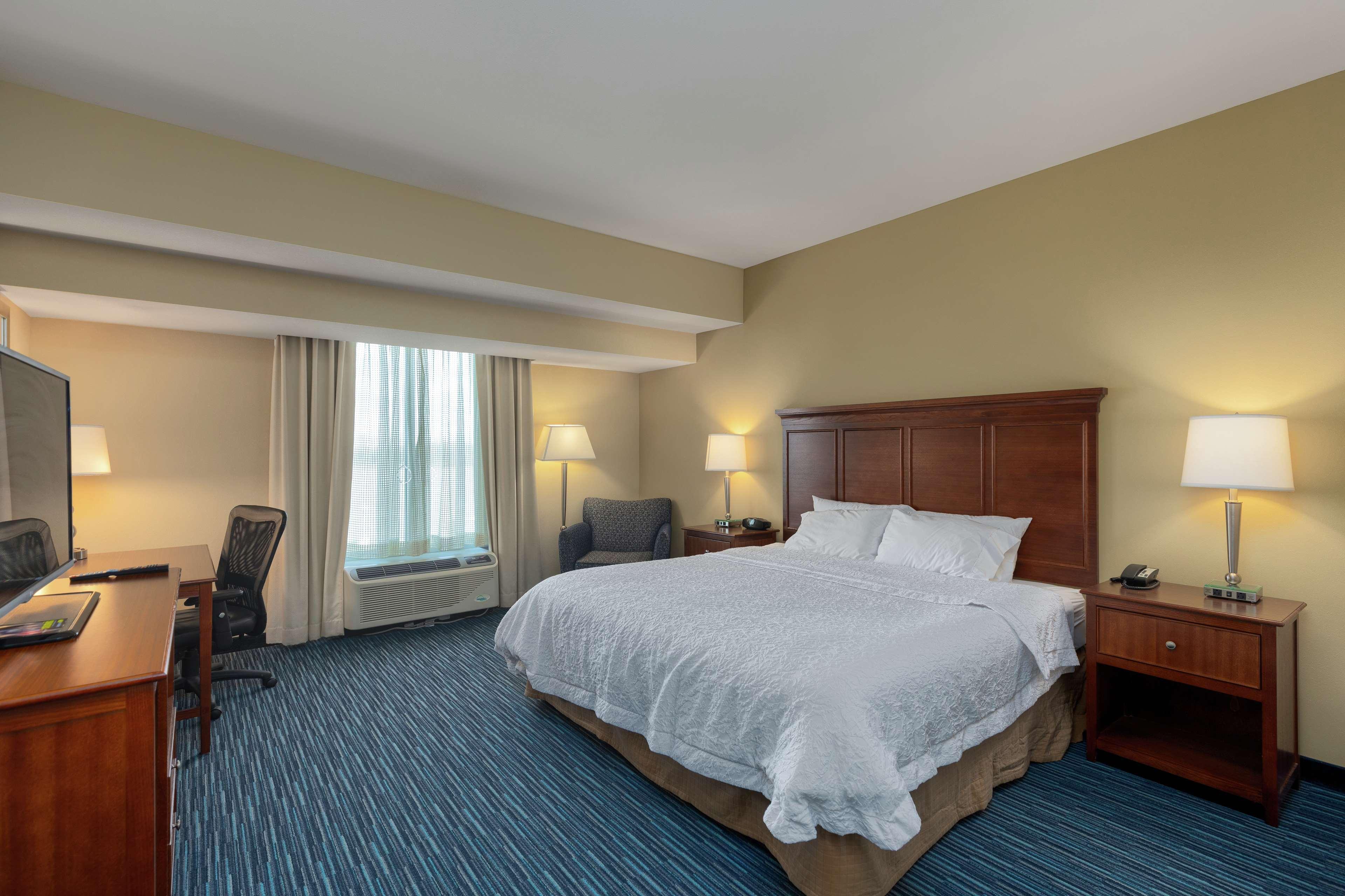 Hampton Inn & Suites Owensboro Downtown Waterfront Bagian luar foto