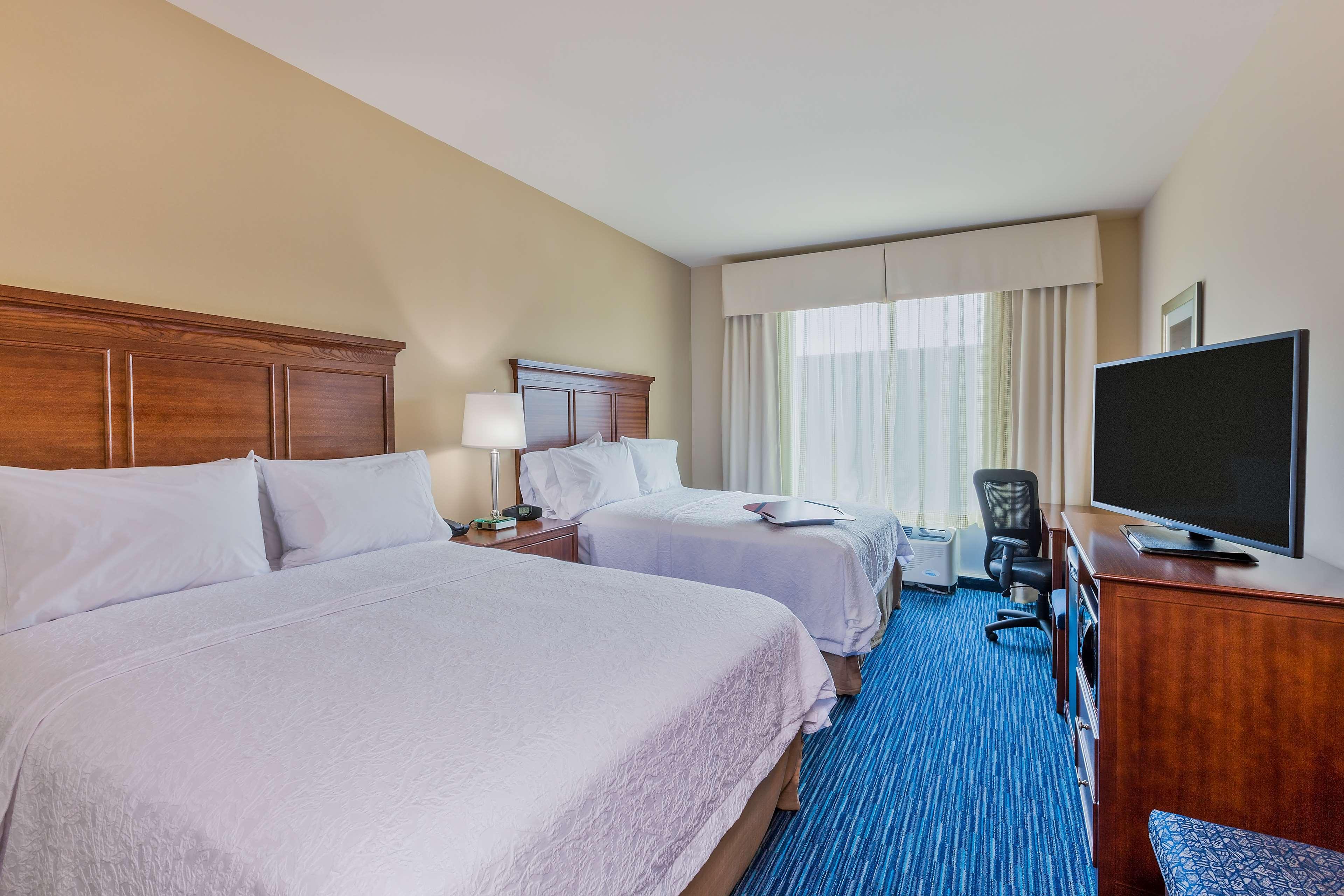 Hampton Inn & Suites Owensboro Downtown Waterfront Bagian luar foto
