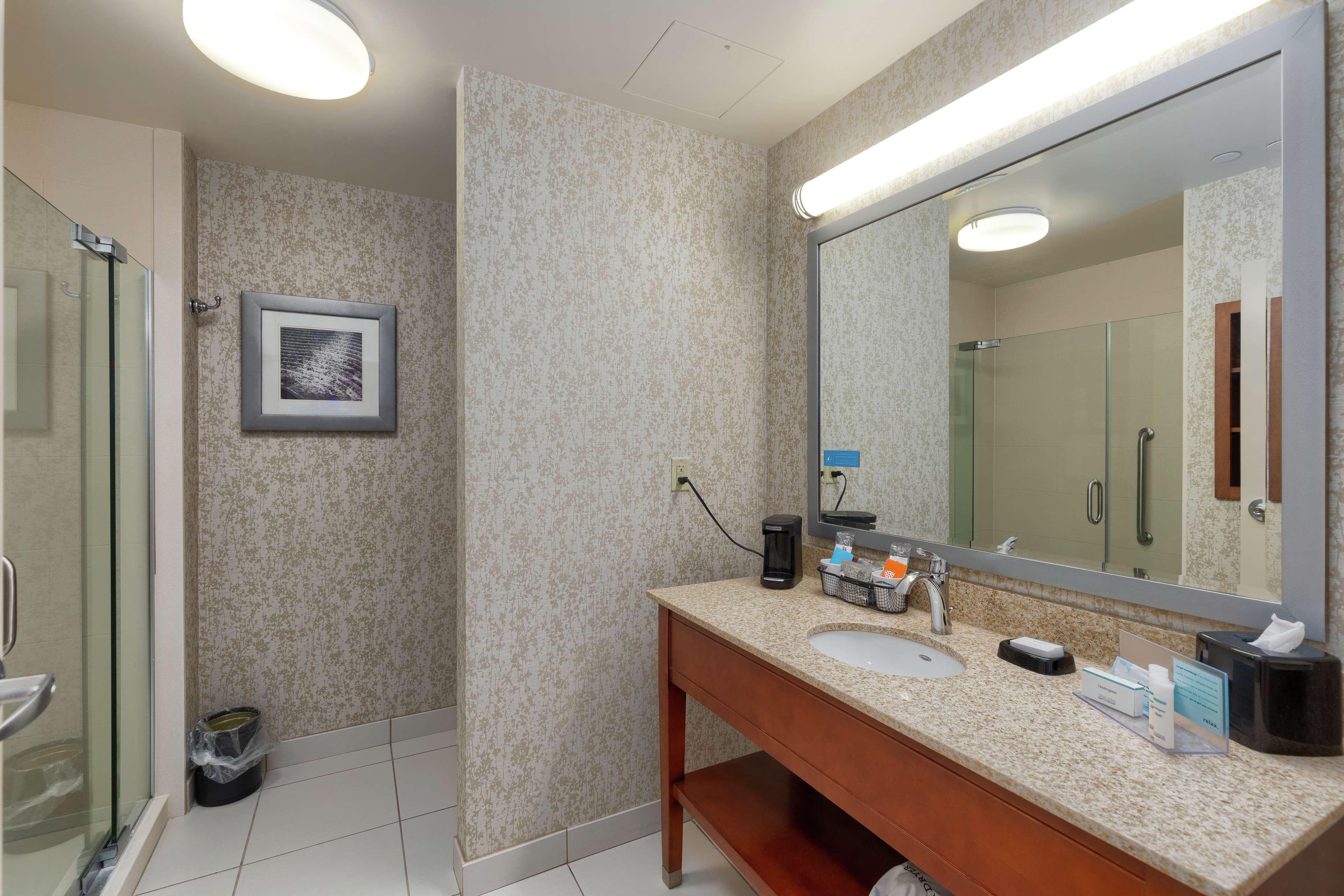 Hampton Inn & Suites Owensboro Downtown Waterfront Bagian luar foto
