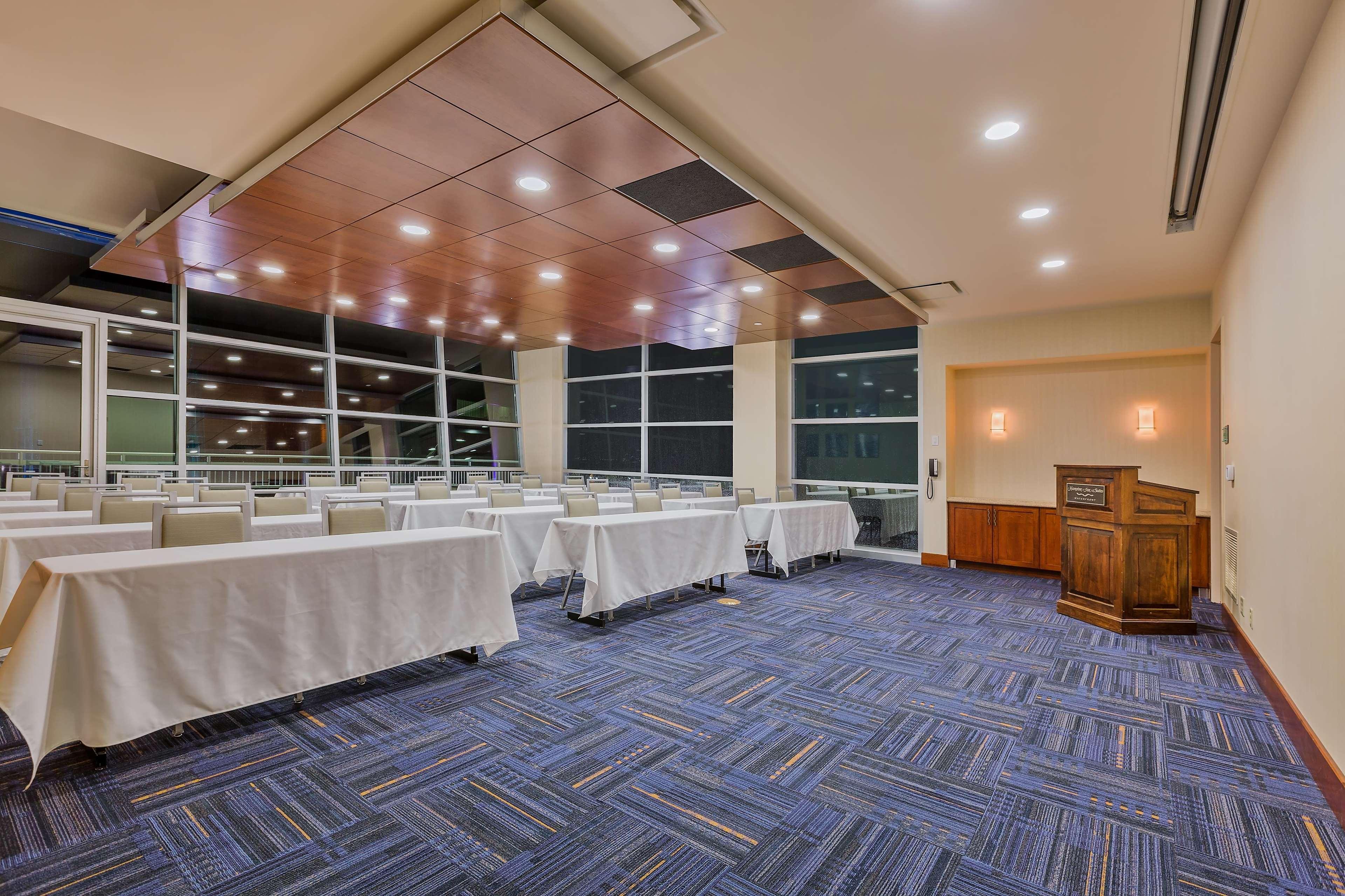 Hampton Inn & Suites Owensboro Downtown Waterfront Bagian luar foto